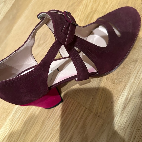 Fendi Burgundy Suede Heels - Picture 1 of 4